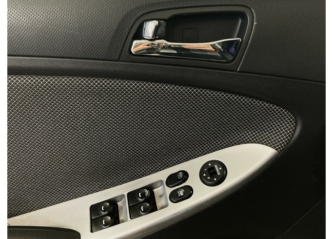 Купить Hyundai Solaris