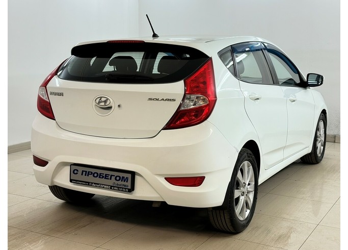 Купить Hyundai Solaris