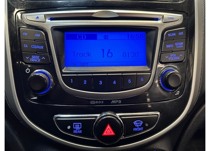 Купить Hyundai Solaris