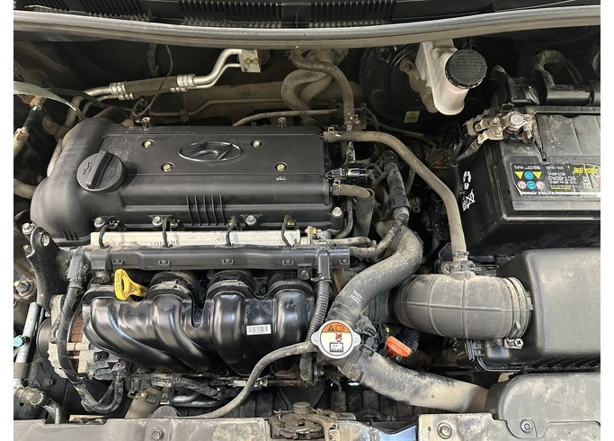 Купить Hyundai Solaris